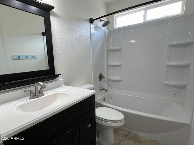 647 S BERMUDA Circle, Mesa, AZ 85206