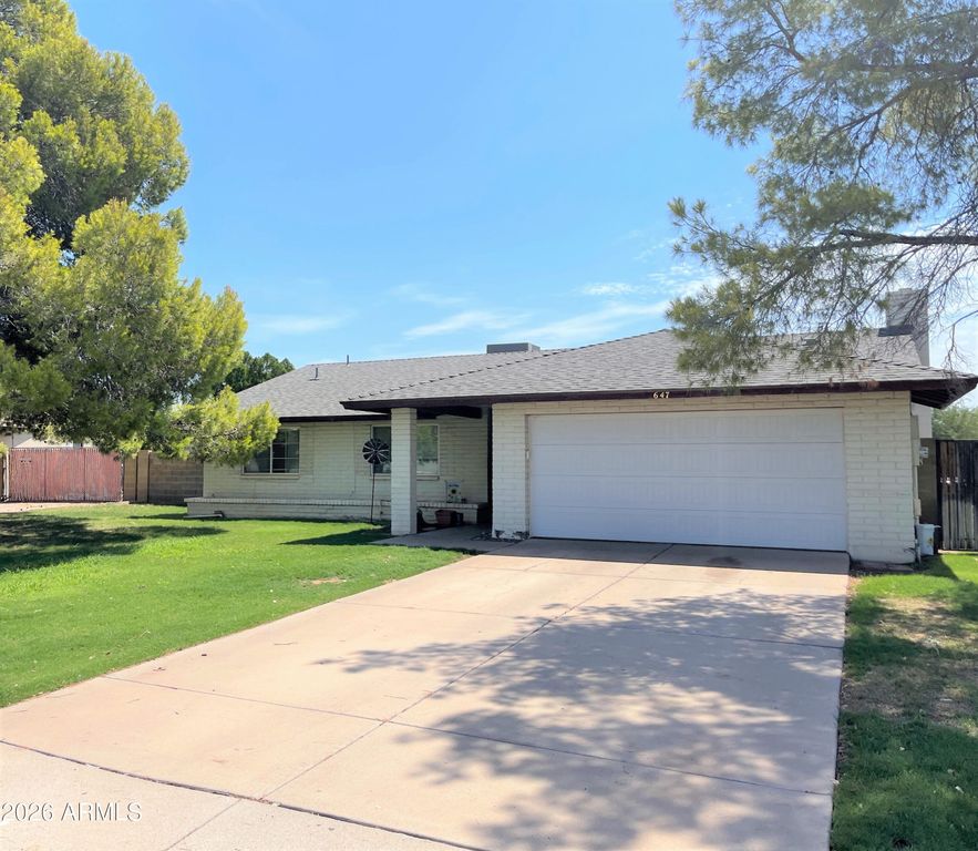 647 S BERMUDA Circle, Mesa, AZ 85206