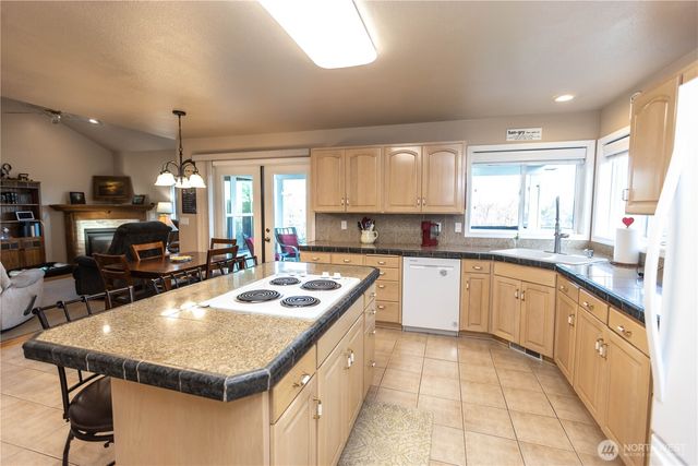 959 SE Sentry Drive, College Place, WA 99324