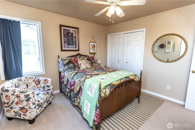 959 SE Sentry Drive, College Place, WA 99324