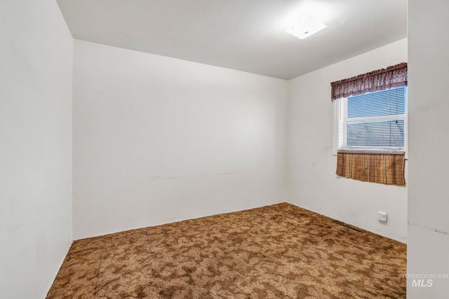 415 Adams St, Twin Falls, ID 83301