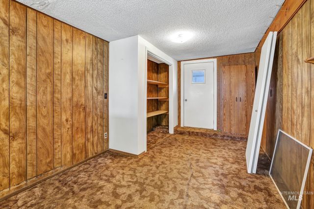 415 Adams St, Twin Falls, ID 83301