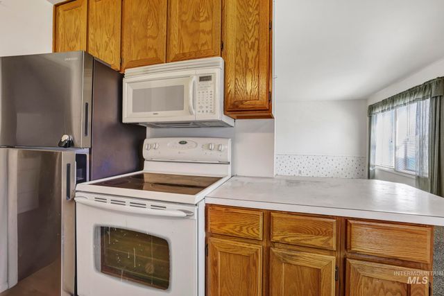 415 Adams St, Twin Falls, ID 83301