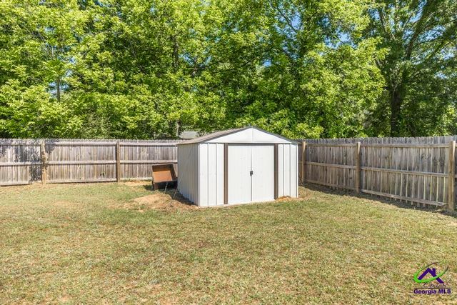 122 Rocky Road, Perry, GA 31069