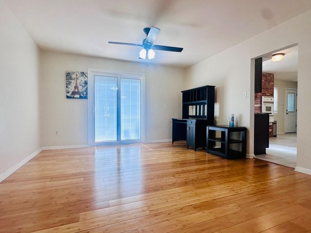 2904 CHURCH RD, Cherry Hill, NJ 08002