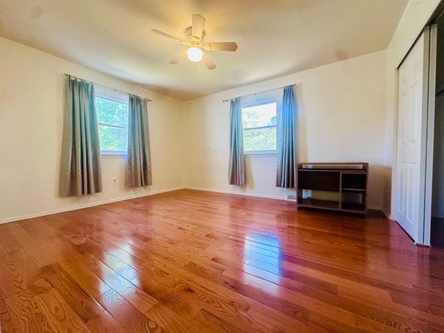 2904 CHURCH RD, Cherry Hill, NJ 08002