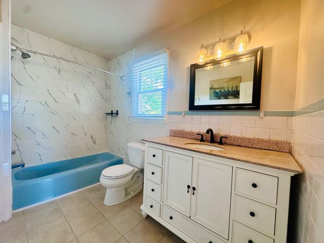 2904 CHURCH RD, Cherry Hill, NJ 08002