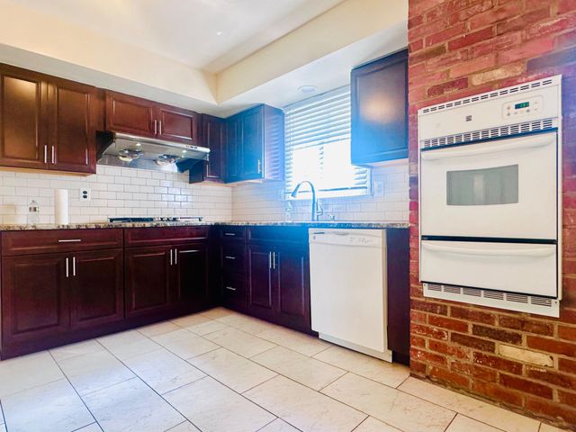 2904 CHURCH RD, Cherry Hill, NJ 08002