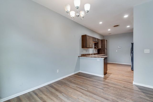 2146 S Green St, Wichita, KS 67211