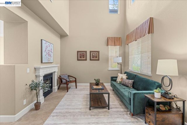 107 Limestone Cmn, Livermore, CA 94550