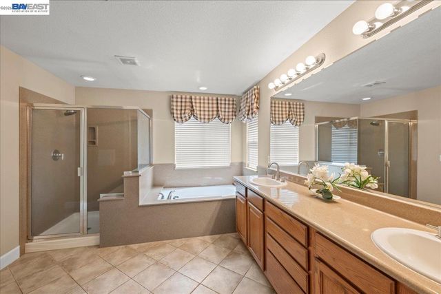 107 Limestone Cmn, Livermore, CA 94550