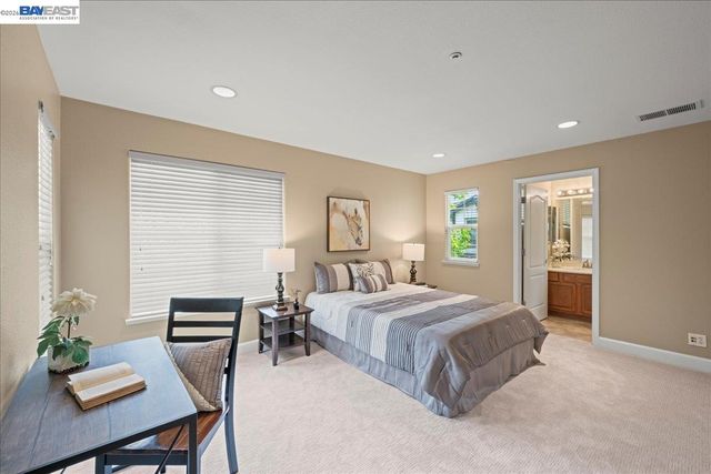 107 Limestone Cmn, Livermore, CA 94550