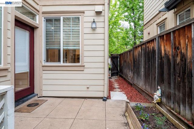 107 Limestone Cmn, Livermore, CA 94550