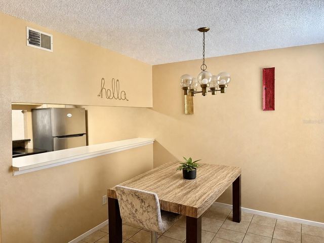 7011 WATERSIDE DR, Tampa, FL 33617