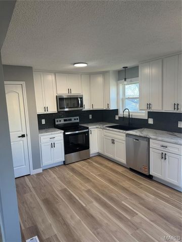 902 Glencoe, Park Hills, MO 63601