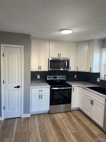 902 Glencoe, Park Hills, MO 63601