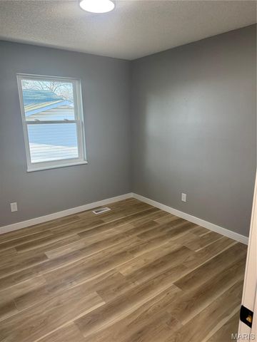 902 Glencoe, Park Hills, MO 63601