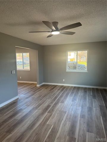 902 Glencoe, Park Hills, MO 63601