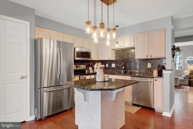 192 RIDGE VIEW LN, Hanover, PA 17331