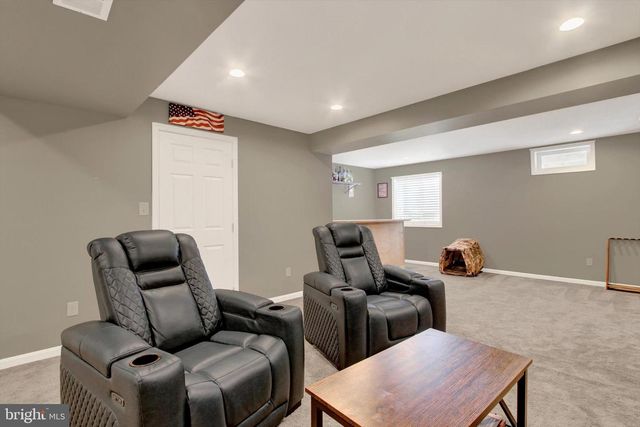 192 RIDGE VIEW LN, Hanover, PA 17331