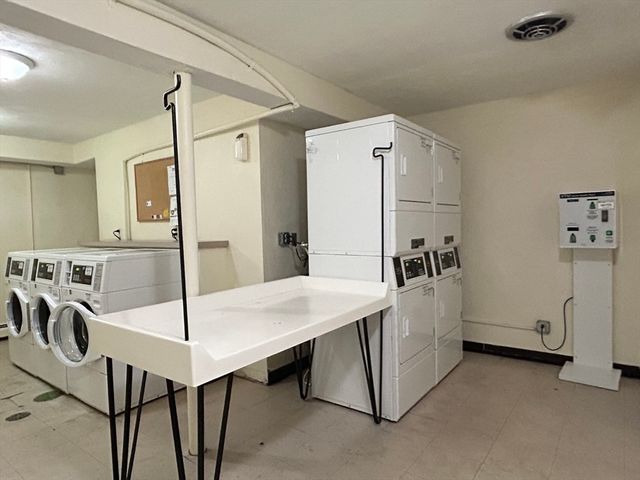 195 Independence Ave 111, Quincy, MA 02169