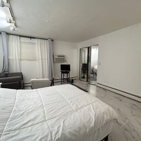 195 Independence Ave 111, Quincy, MA 02169
