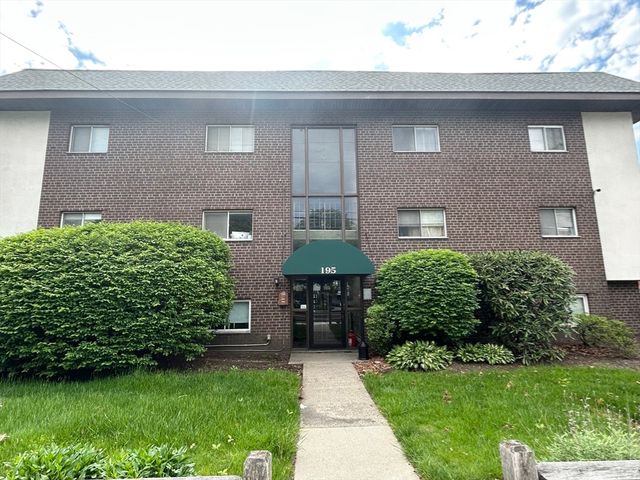 195 Independence Ave 111, Quincy, MA 02169