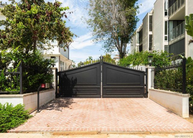 212 Quince St, San Diego, CA 92103