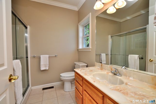 213 Kenswick Lane 213, Windsor, CT 06095