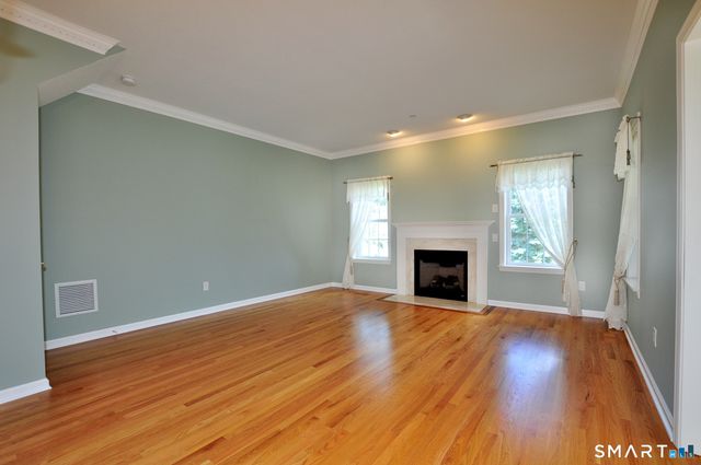 213 Kenswick Lane 213, Windsor, CT 06095