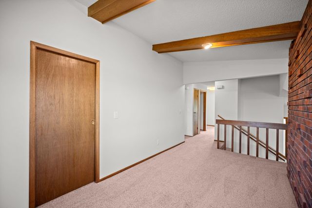 4796 W Gibson Dahl Rd, Clayton, WA 99110