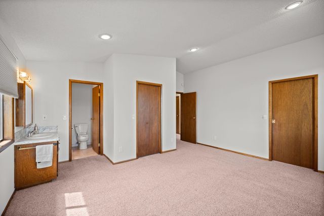 4796 W Gibson Dahl Rd, Clayton, WA 99110