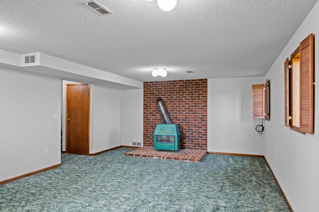 4796 W Gibson Dahl Rd, Clayton, WA 99110