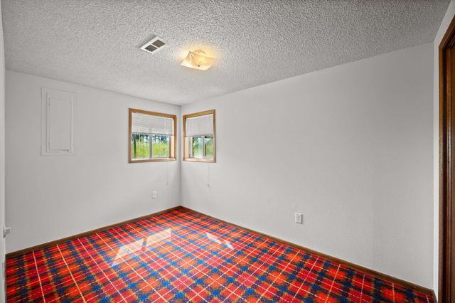 4796 W Gibson Dahl Rd, Clayton, WA 99110