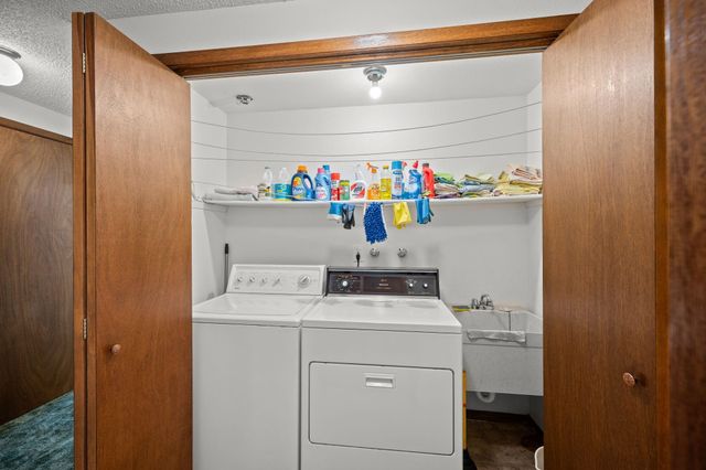 4796 W Gibson Dahl Rd, Clayton, WA 99110