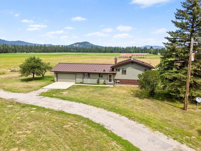 4796 W Gibson Dahl Rd, Clayton, WA 99110
