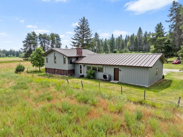 4796 W Gibson Dahl Rd, Clayton, WA 99110