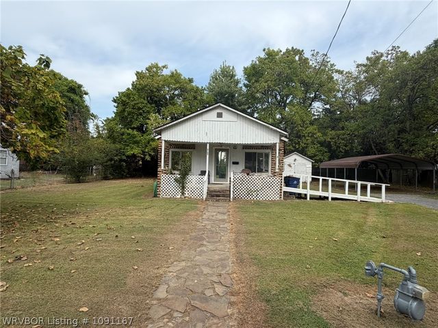 5123 S 24th Street, Fort Smith, AR 72901