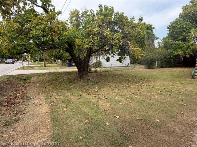 5123 S 24th Street, Fort Smith, AR 72901