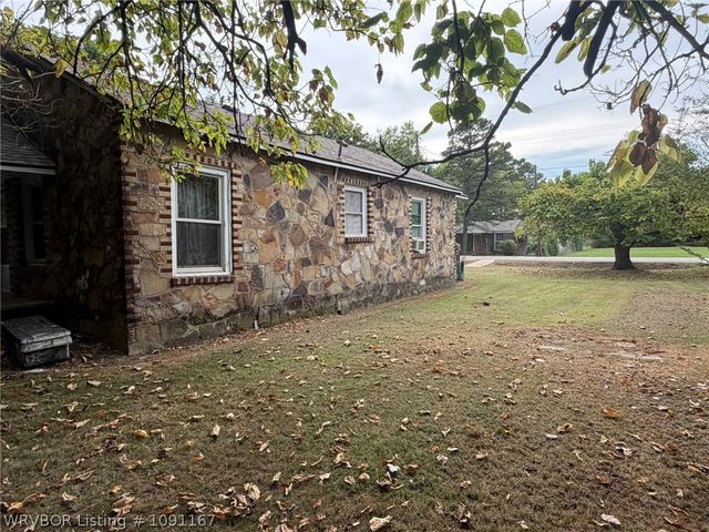 5123 S 24th Street, Fort Smith, AR 72901