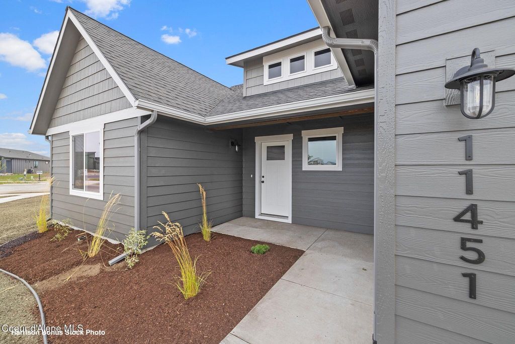 6872 W CONSTANTINE LN, Rathdrum, ID 83858 photo 2