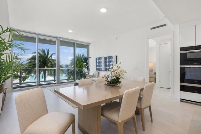 220 LAKE SHORE DRIVE 704, Lake Park, FL 33403