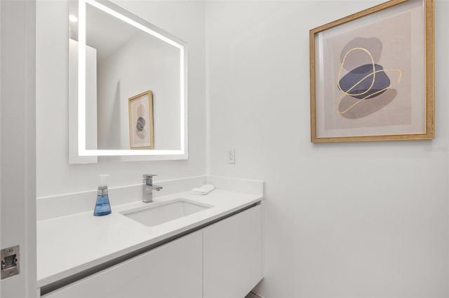 220 LAKE SHORE DRIVE 704, Lake Park, FL 33403