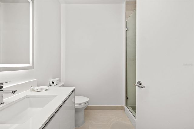 220 LAKE SHORE DRIVE 704, Lake Park, FL 33403
