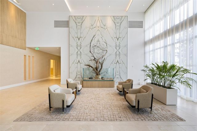 220 LAKE SHORE DRIVE 704, Lake Park, FL 33403