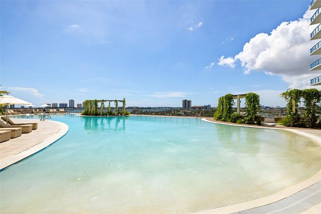 220 LAKE SHORE DRIVE 704, Lake Park, FL 33403