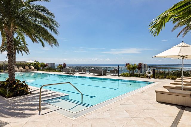 220 LAKE SHORE DRIVE 704, Lake Park, FL 33403