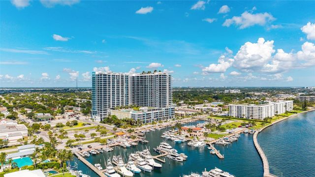 220 LAKE SHORE DRIVE 704, Lake Park, FL 33403