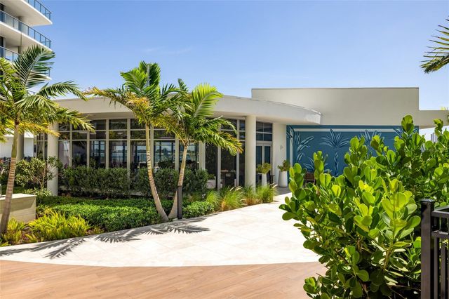 220 LAKE SHORE DRIVE 704, Lake Park, FL 33403