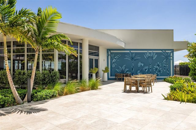 220 LAKE SHORE DRIVE 704, Lake Park, FL 33403